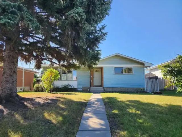 For Rent 3 Bedroom Apartment Calgary AB DS104181167