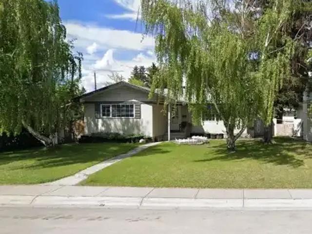 For Rent 3 Bedroom Apartment Calgary AB DS104257134