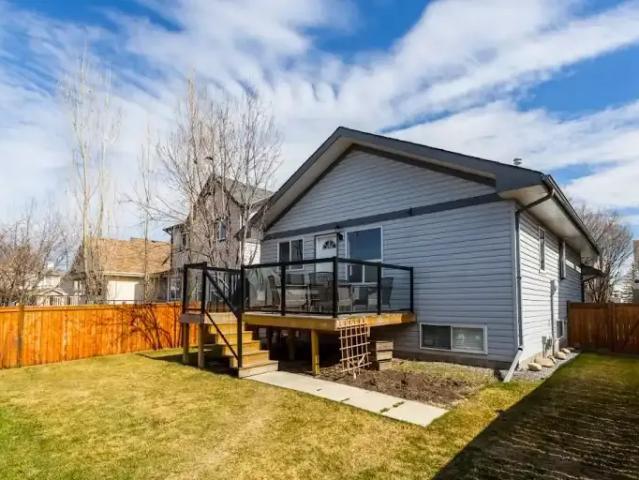 For Rent 3 Bedroom Apartment Calgary AB DS105580843