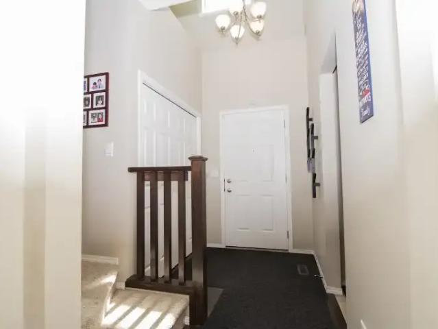 For Rent 3 Bedroom Apartment Calgary AB DS105623660