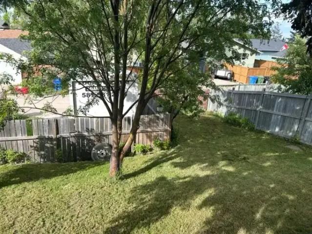For Rent 3 Bedroom Apartment Calgary AB DS105100772