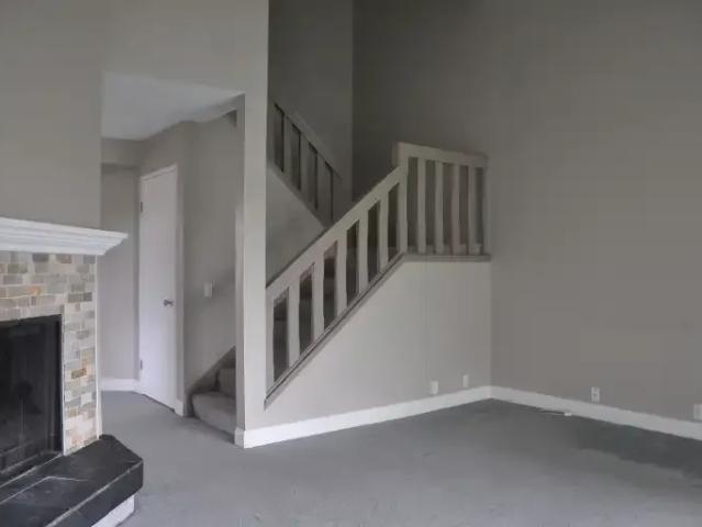 For Rent 3 Bedroom Apartment Calgary AB DS105150358