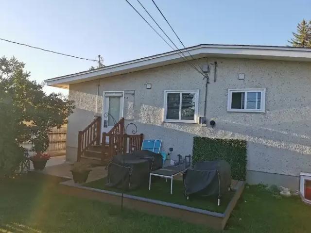 For Rent 3 Bedroom Apartment Calgary AB DS105185836