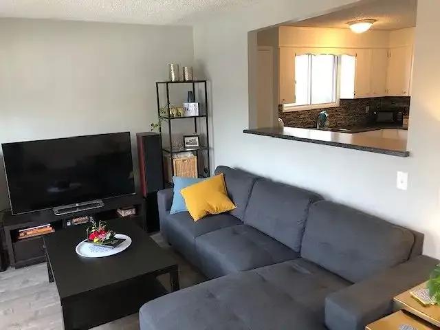 For Rent 3 Bedroom Apartment Calgary AB DS105248375