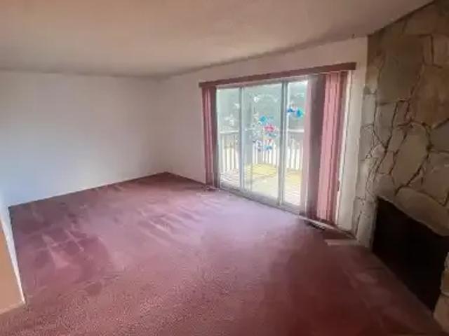 For Rent 3 Bedroom Apartment Calgary AB DS105378246