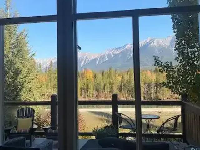 For Rent 3 Bedroom Apartment Canmore AB DLS105703867