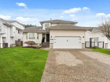 For Rent 3 Bedroom Apartment Chilliwack BC DS102658513