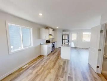 For Rent 3 Bedroom Apartment Clairmont AB DS103368004