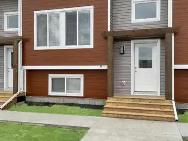 For Rent 3 Bedroom Apartment Clairmont AB DS103368005