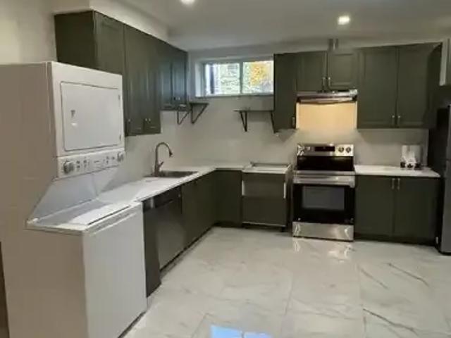 For Rent 3 Bedroom Apartment Diamond Valley AB DS105923515