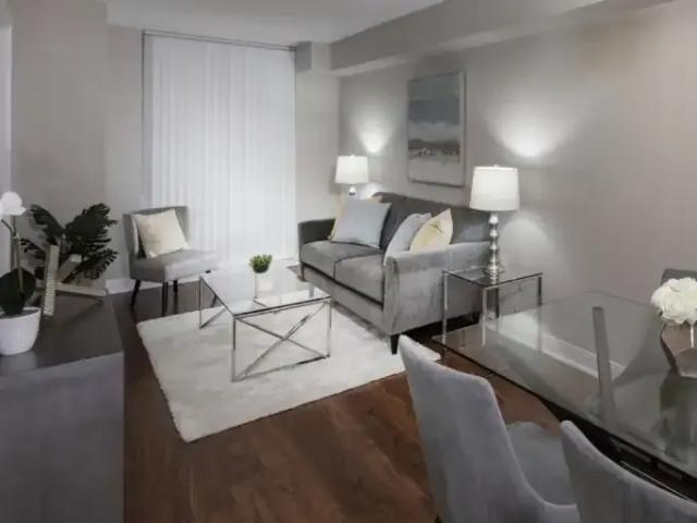 For Rent 3 Bedroom Apartment Etobicoke ON DS105134924