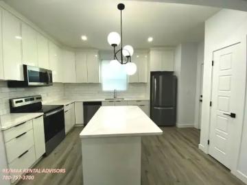 For Rent 3 Bedroom Apartment Edmonton AB DLS101789777