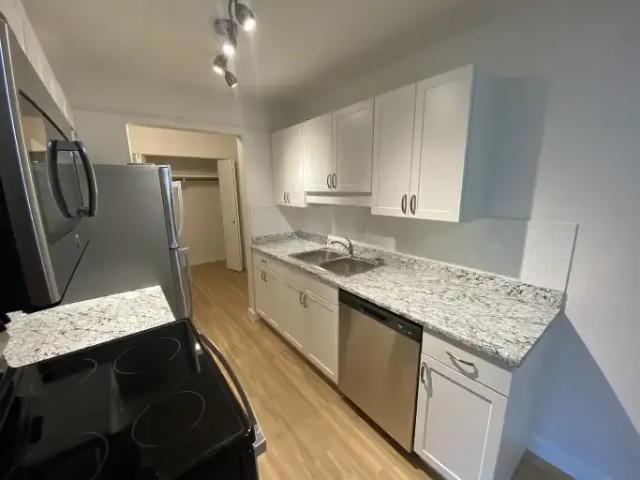 For Rent 3 Bedroom Apartment Edmonton AB DLS104180327