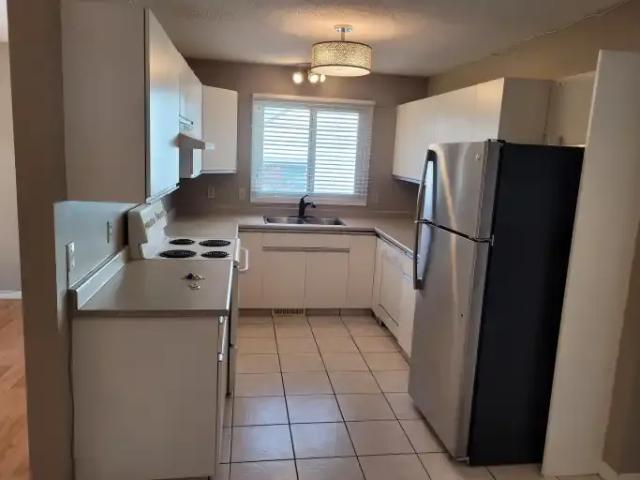 For Rent 3 Bedroom Apartment Edmonton AB DLS105118866