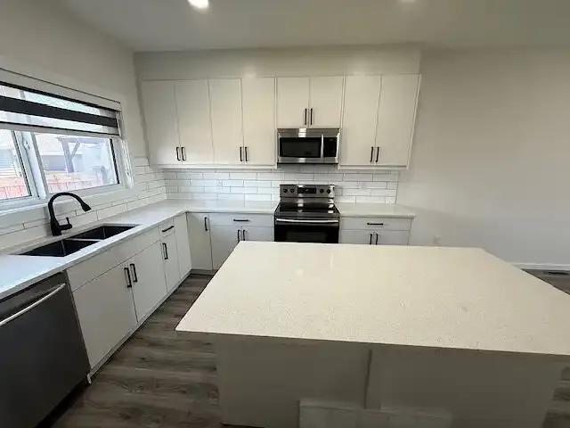 For Rent 3 Bedroom Apartment Edmonton AB DLS105248854