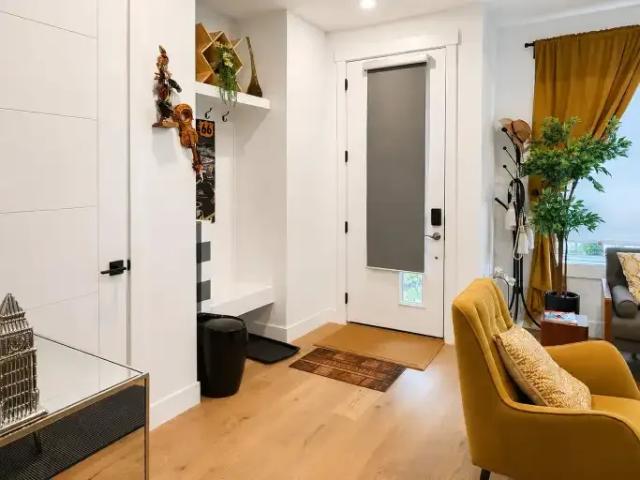 For Rent 3 Bedroom Apartment Edmonton AB DS104401650