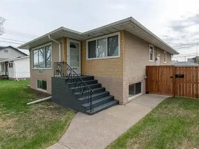 For Rent 3 Bedroom Apartment Edmonton AB DS104876671