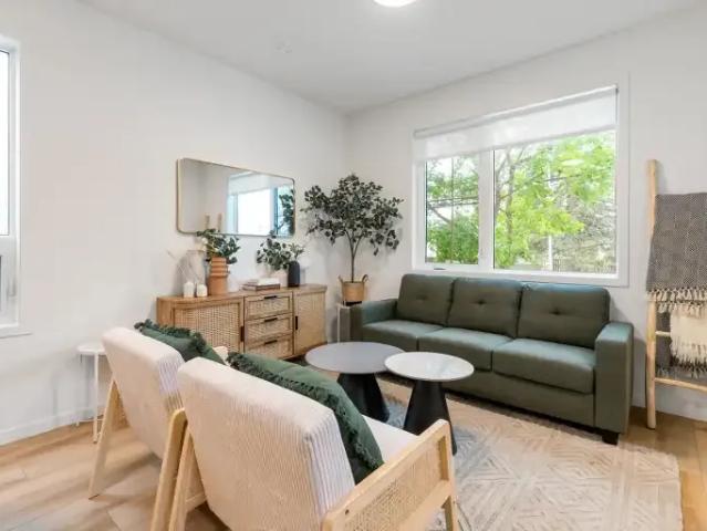 For Rent 3 Bedroom Apartment Edmonton AB DS104888607