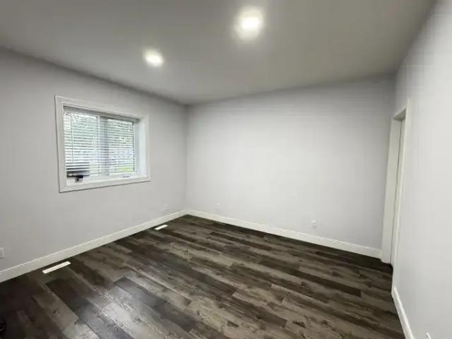 For Rent 3 Bedroom Apartment Edmonton AB DS104940807
