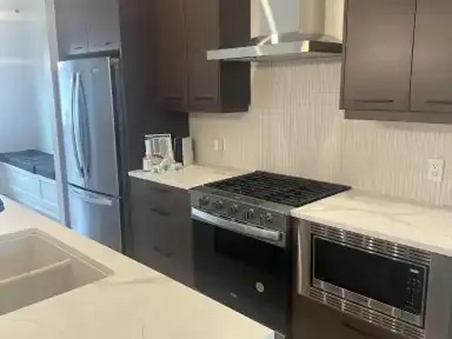 For Rent 3 Bedroom Apartment Edmonton AB DS104986161