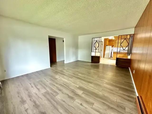 For Rent 3 Bedroom Apartment Edmonton AB DS105100821