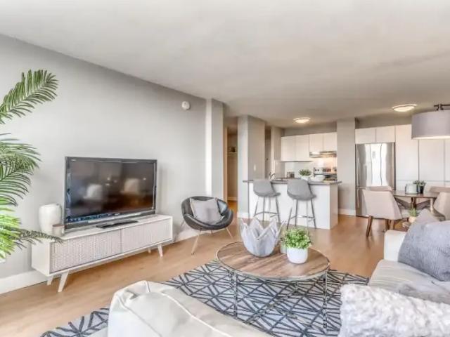 For Rent 3 Bedroom Apartment Edmonton AB DS105150020
