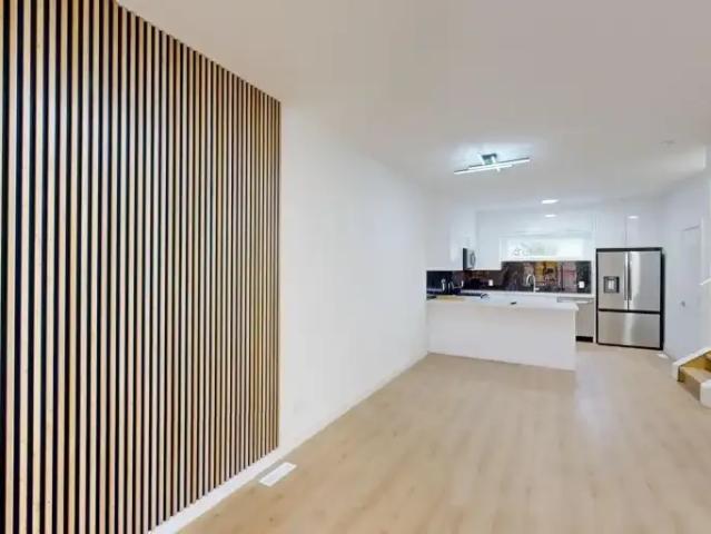For Rent 3 Bedroom Apartment Edmonton AB DS105378445
