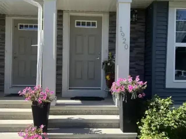 For Rent 3 Bedroom Apartment Edmonton AB DS105580979