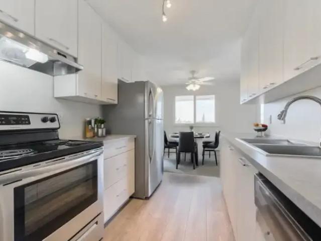 For Rent 3 Bedroom Apartment Edmonton AB DS105601274