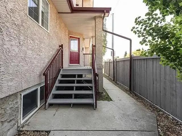 For Rent 3 Bedroom Apartment Edmonton AB DS105674729