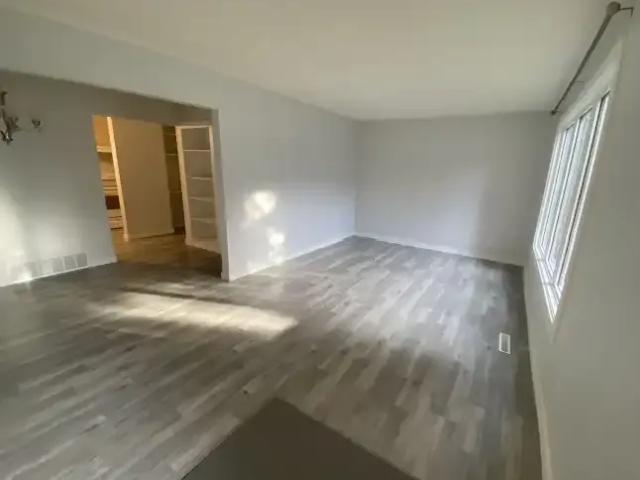 For Rent 3 Bedroom Apartment Edmonton AB DS105704191