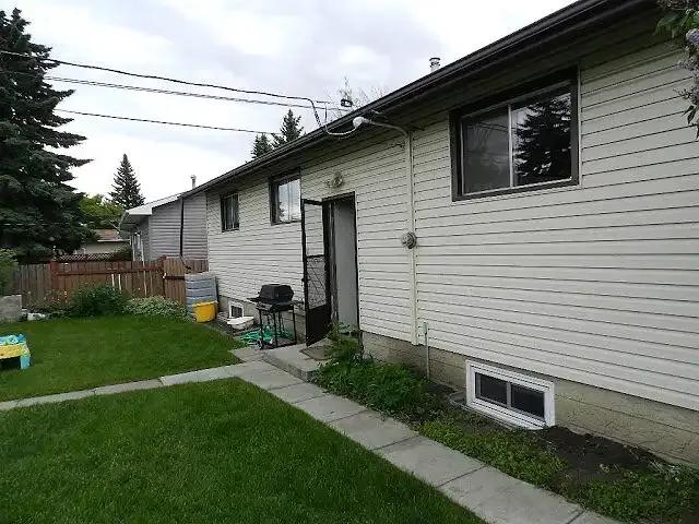 For Rent 3 Bedroom Apartment Edmonton AB DS105715697