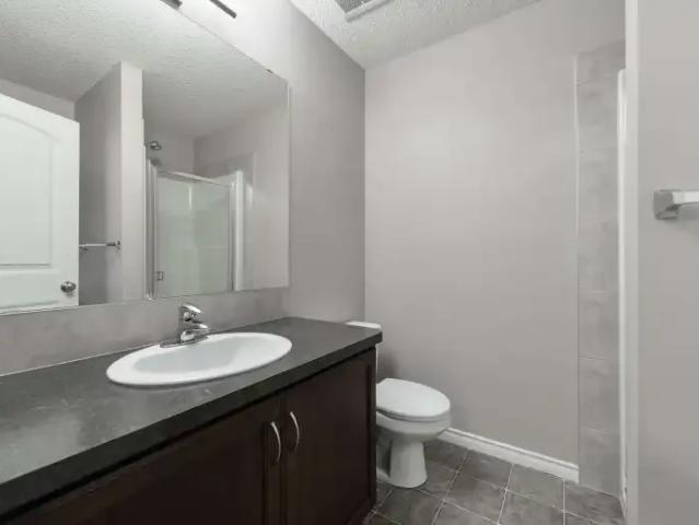 For Rent 3 Bedroom Apartment Fort Saskatchewan AB DS105344922