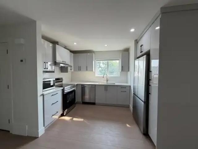 For Rent 3 Bedroom Apartment Grande Prairie AB DLS105186035