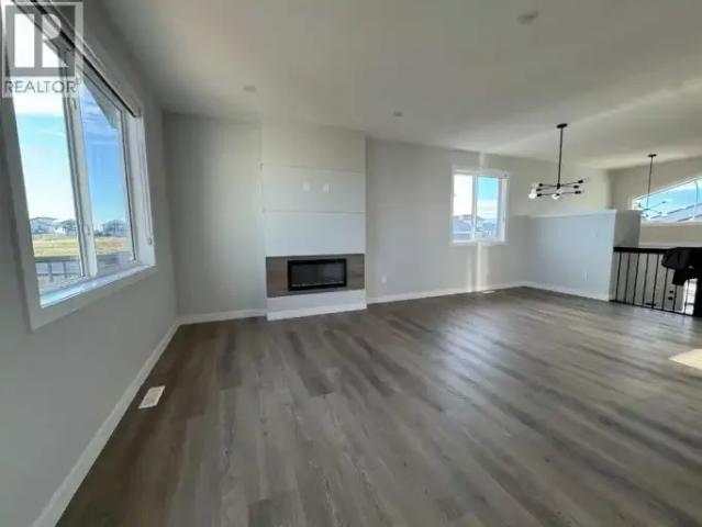 For Rent 3 Bedroom Apartment Grande Prairie AB DLS105269589