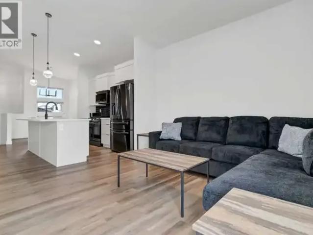 For Rent 3 Bedroom Apartment Grande Prairie AB DS102883590