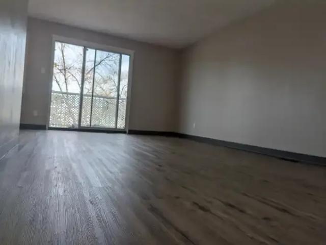 For Rent 3 Bedroom Apartment Grande Prairie AB DS103091303