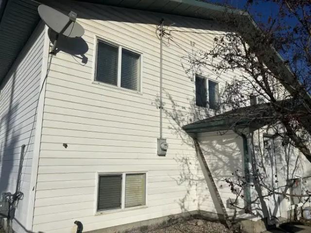 For Rent 3 Bedroom Apartment Grande Prairie AB DS103739633