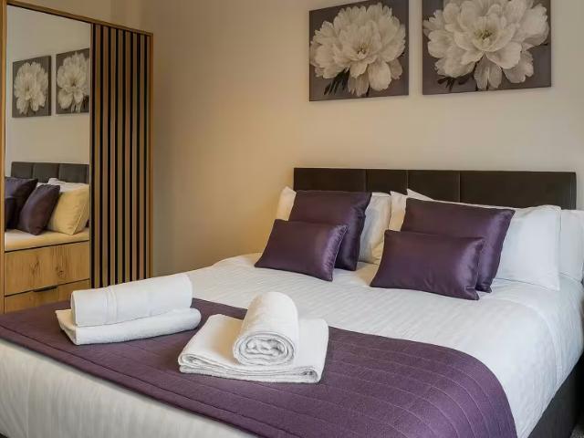 For Rent 3 Bedroom Apartment Huddersfield Huddersfield DS96615721