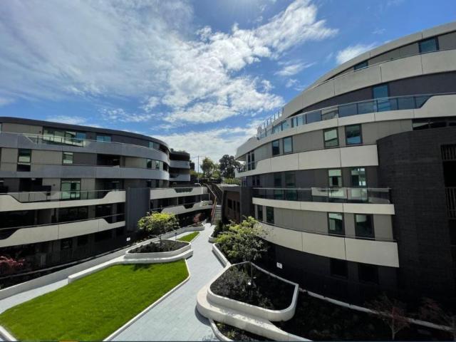 For Rent 3 Bedroom Apartment Hawthorn East VIC DS101583609
