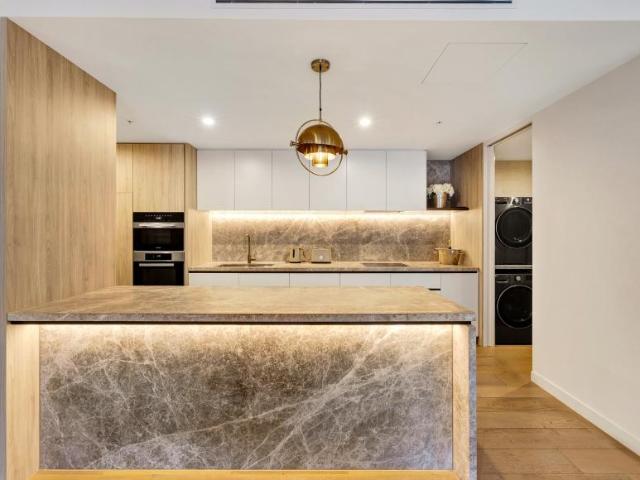 For Rent 3 Bedroom Apartment Hawthorn VIC DS101611963