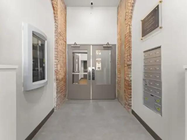 For Rent 3 Bedroom Apartment Kingston ON DS100809490