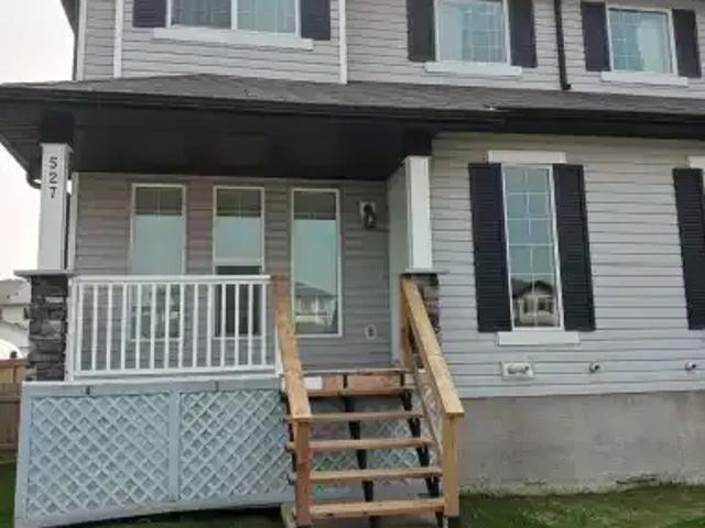 For Rent 3 Bedroom Apartment Leduc AB DS105100794