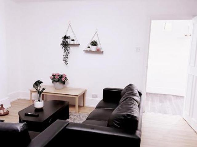 For Rent 3 Bedroom Apartment London London DS66186643
