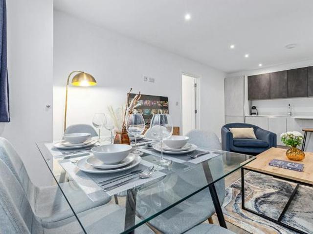 For Rent 3 Bedroom Apartment London London DS73598565