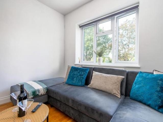 For Rent 3 Bedroom Apartment London London DS87594699