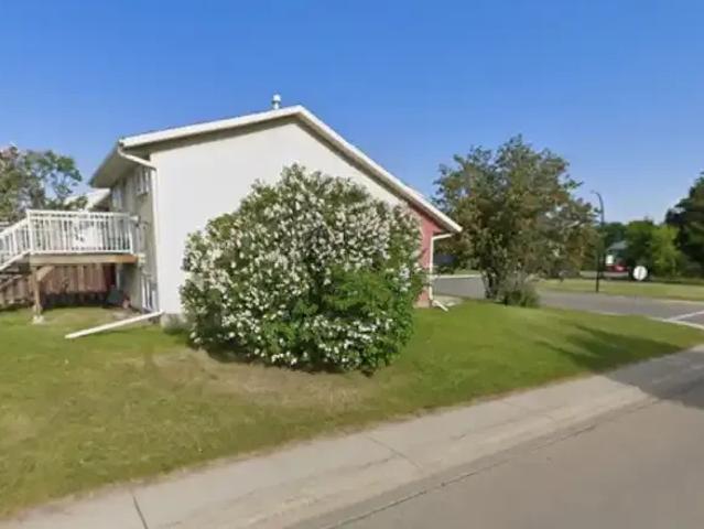 For Rent 3 Bedroom Apartment Red Deer AB DS105100578