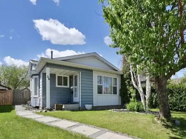 For Rent 3 Bedroom Apartment Red Deer AB DS105505722