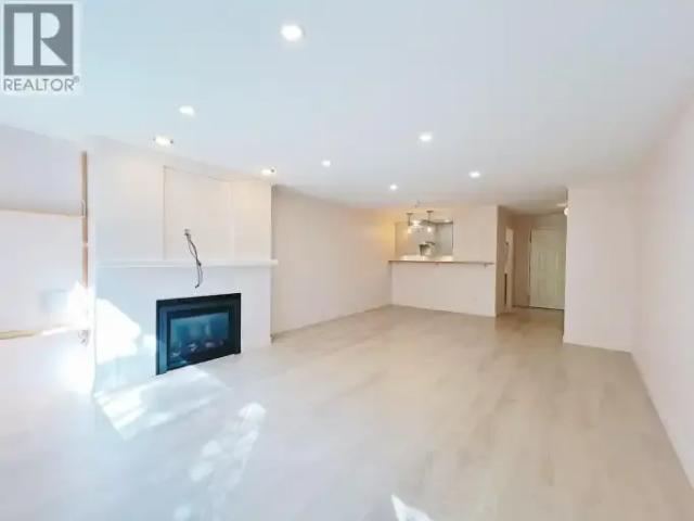 For Rent 3 Bedroom Apartment Richmond BC DS105467391