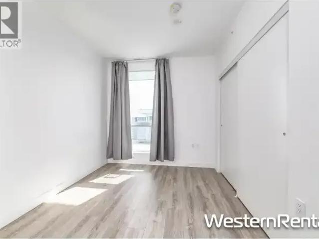 For Rent 3 Bedroom Apartment Richmond BC DS103030738